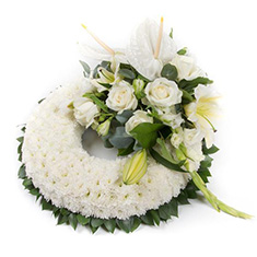 Chrysanthemum Based Wreath